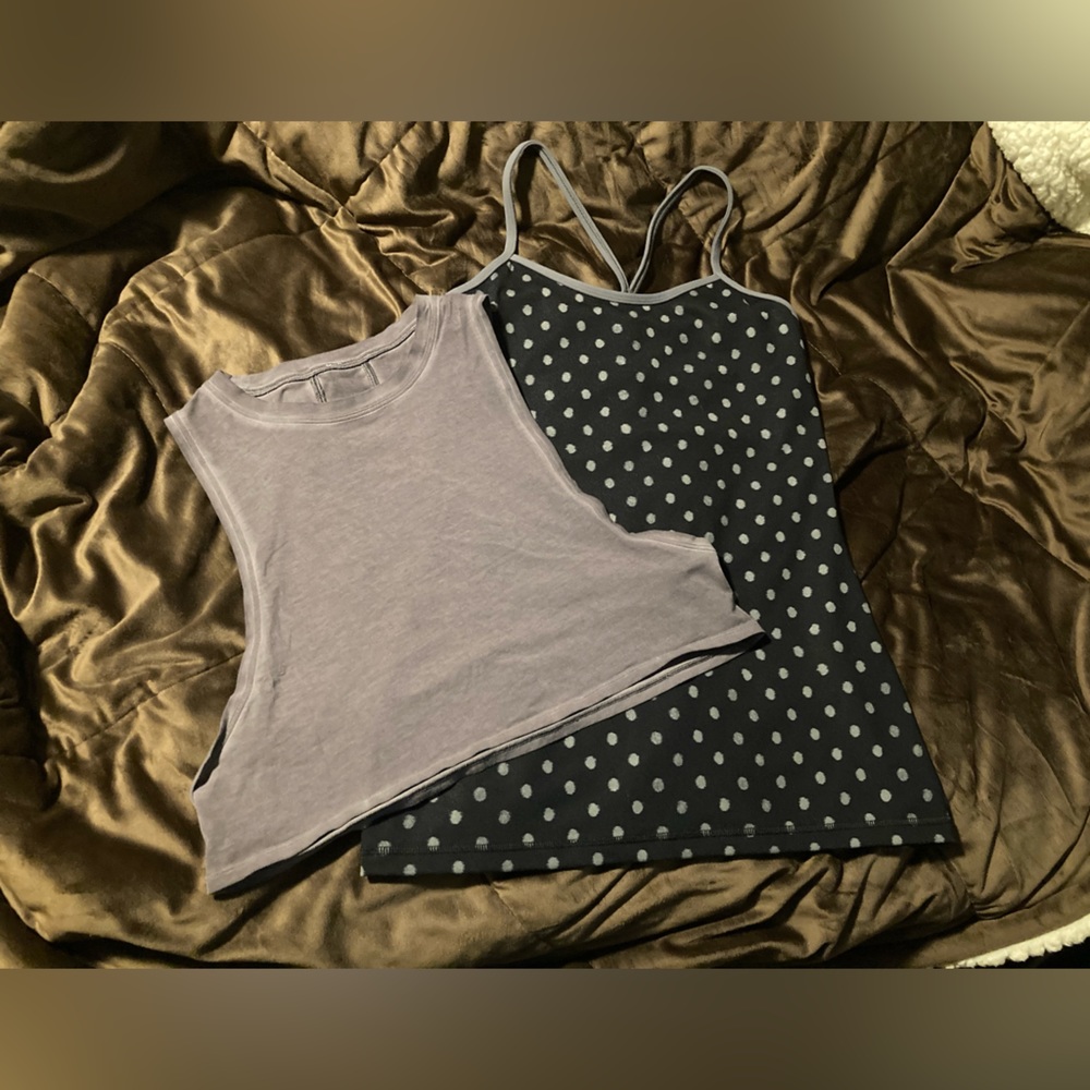Lululemon bundle, crop top and tank with built in support, cute and comfy